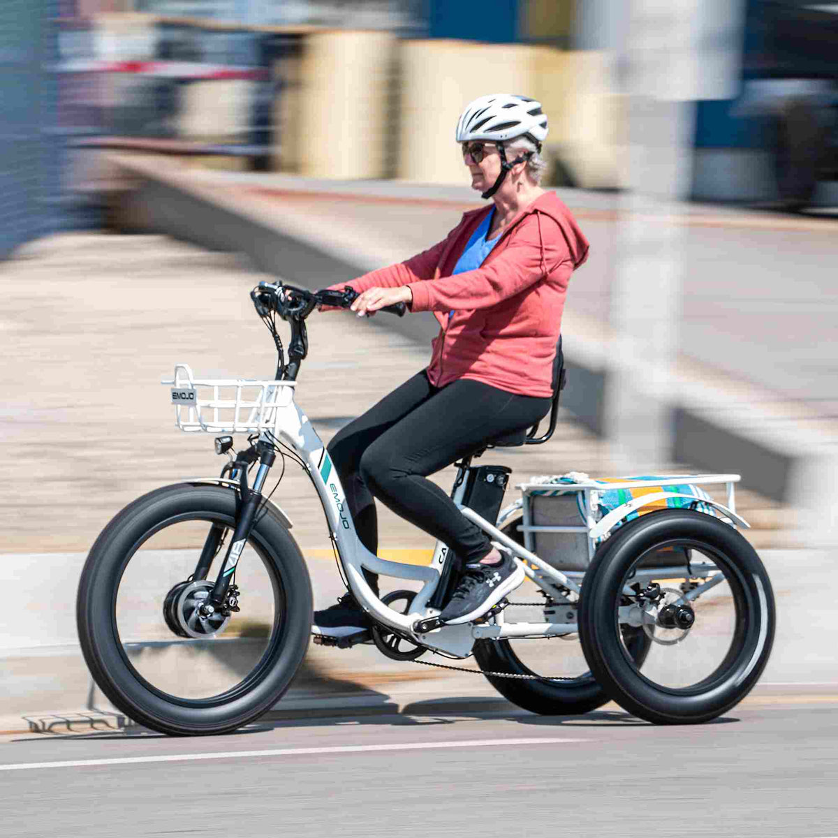 Emojo Caddy Pro Electric Trike - Experience Ultimate Freedom and Adventure