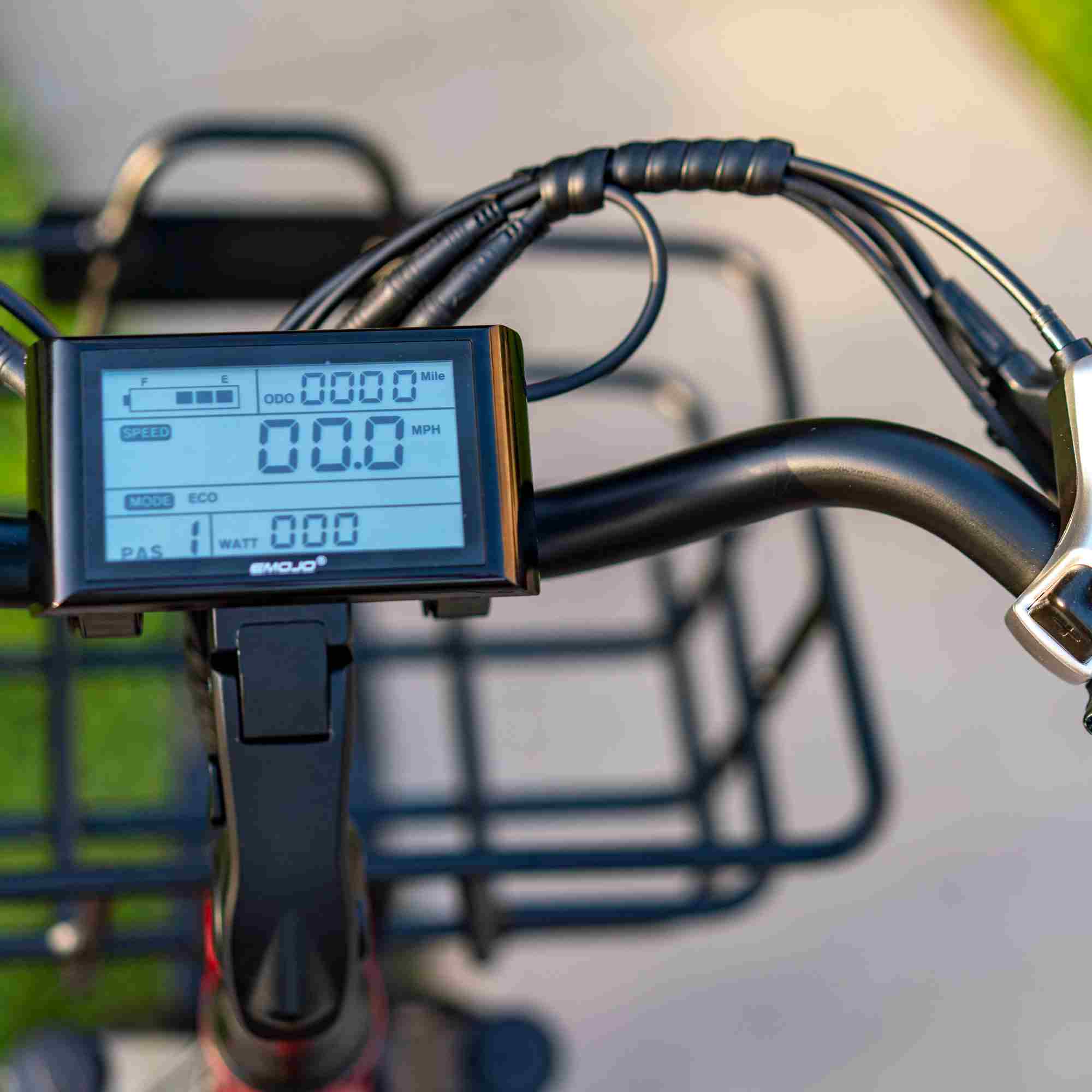 Emojo Caddy Pro Electric Trike - Experience Ultimate Freedom and Adventure